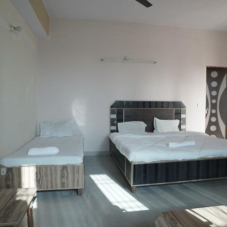Hotel Mohan By Wb Inn Agra  Extérieur photo