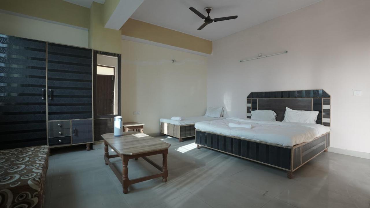Hotel Mohan By Wb Inn Agra  Extérieur photo