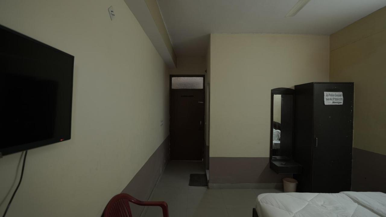 Hotel Mohan By Wb Inn Agra  Extérieur photo