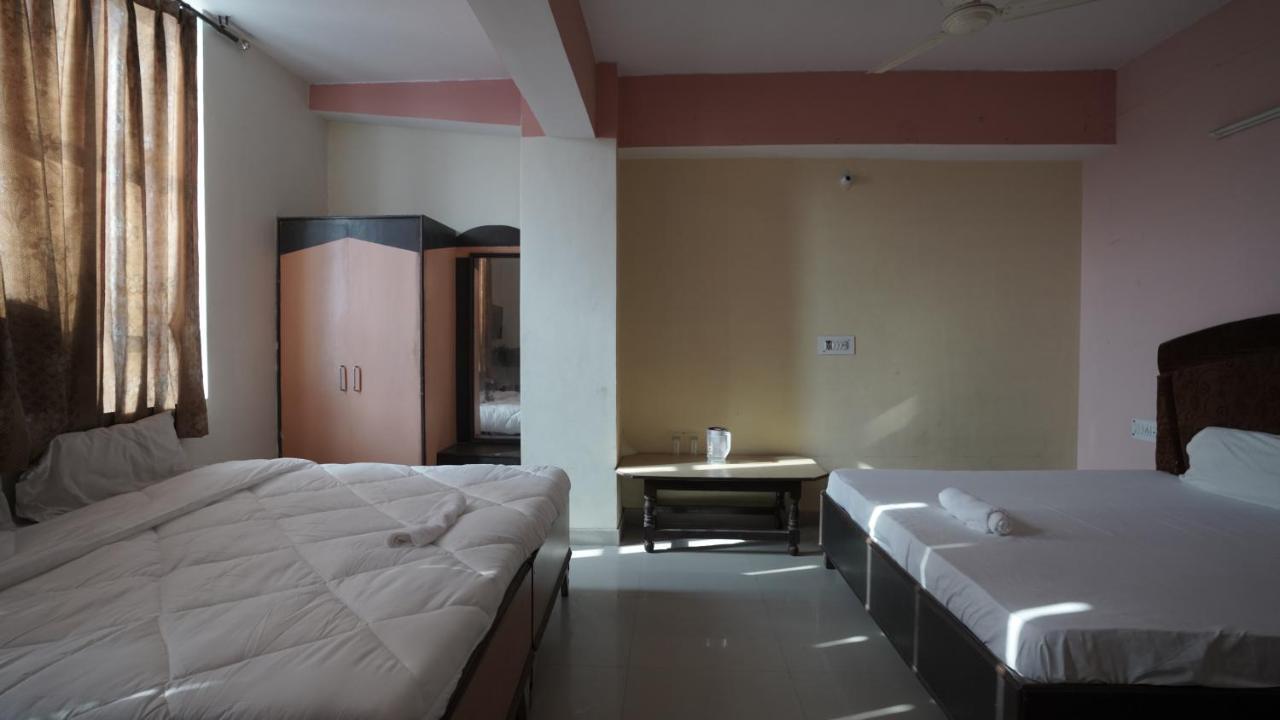 Hotel Mohan By Wb Inn Agra  Extérieur photo