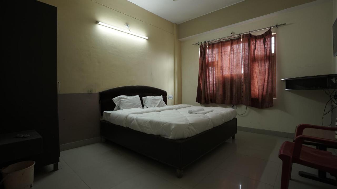 Hotel Mohan By Wb Inn Agra  Extérieur photo